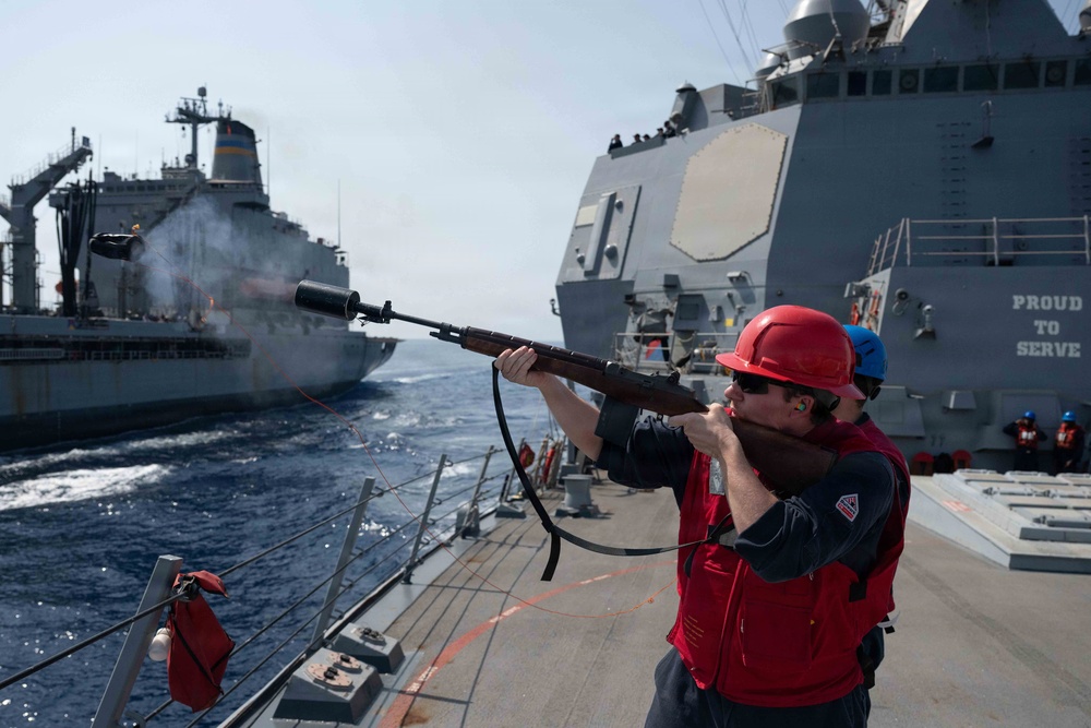 Pinckney Conducts a Replenishment-at-Sea