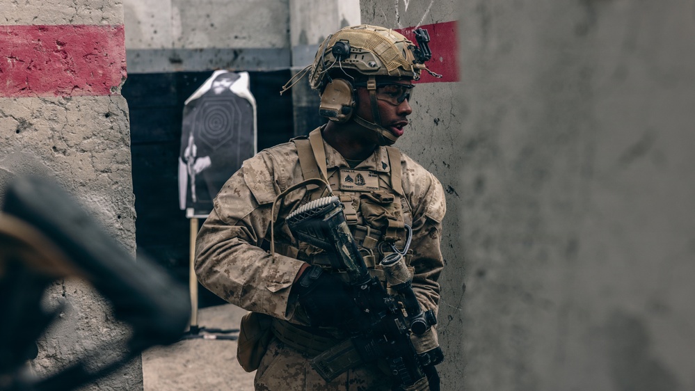 SLTE 2-26: Charlie Company, 1st Battalion, 2nd Marine Regiment Conducts Range 111