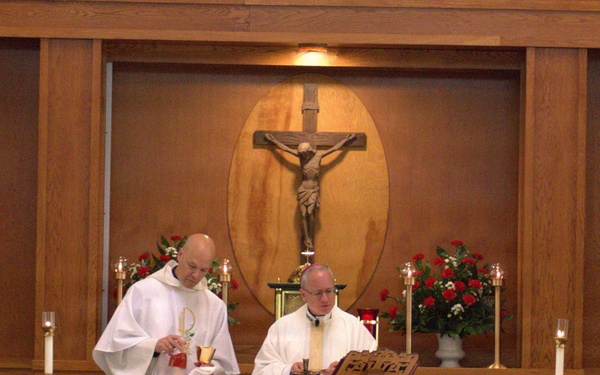 Bishop Caggianelli Visits Fort Rucker