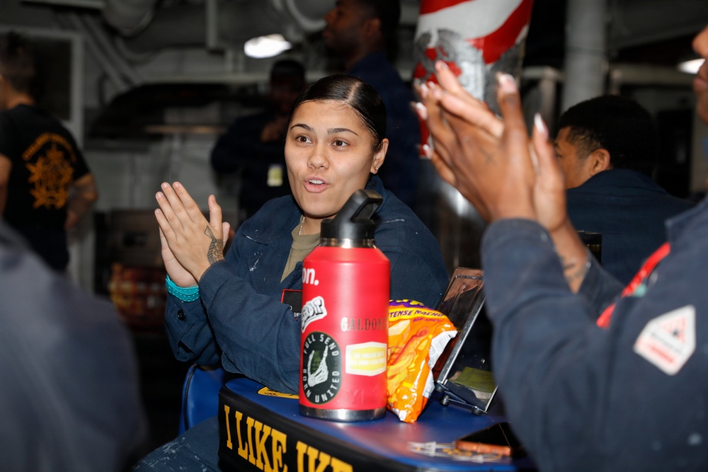 IKE departs Norfolk Naval Shipyard for Sea Trials