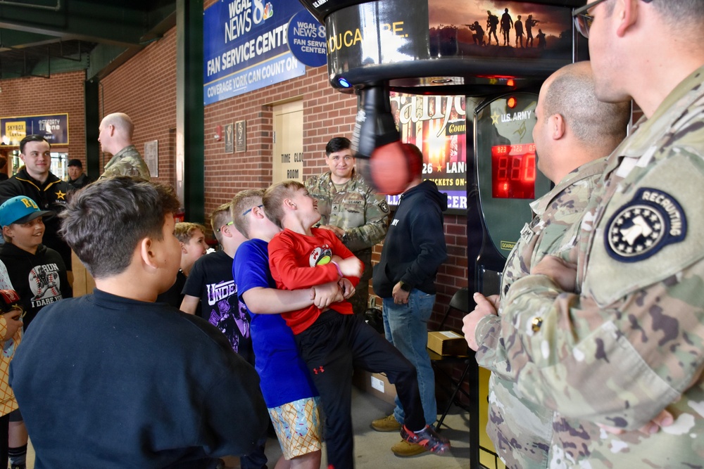 Carlisle Company soldiers connect with community