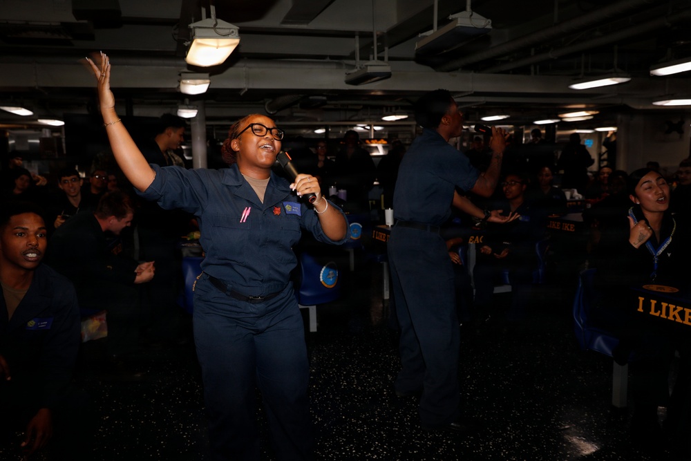 IKE departs Norfolk Naval Shipyard for Sea Trials