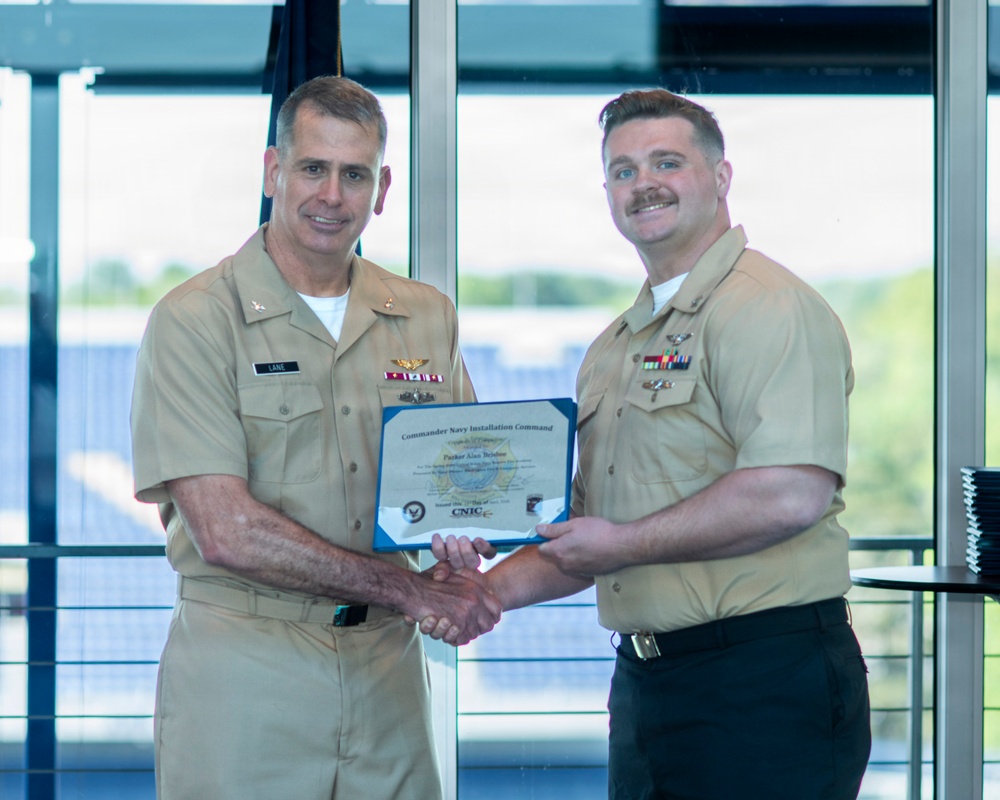 Citizen-Sailors Earn Navy Installation Firefighter Certification