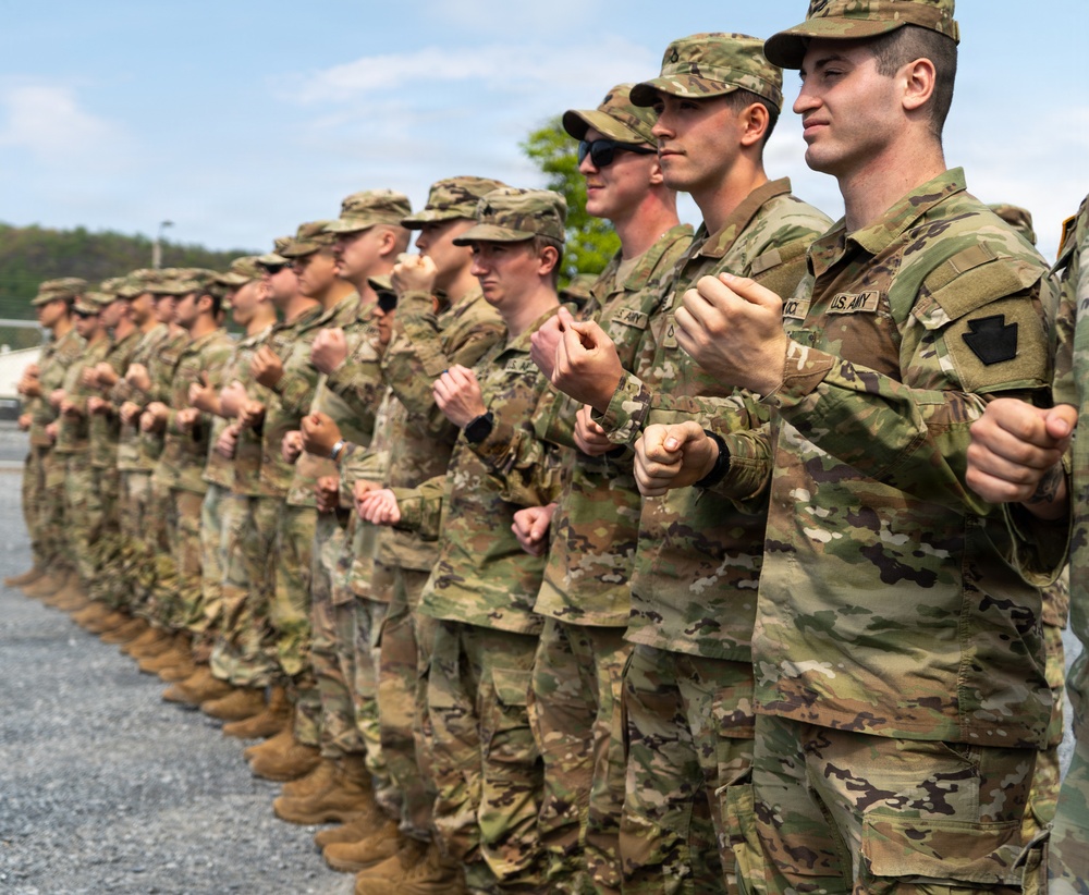 2-112th Infantry Soldiers train at Fort Indiantown Gap