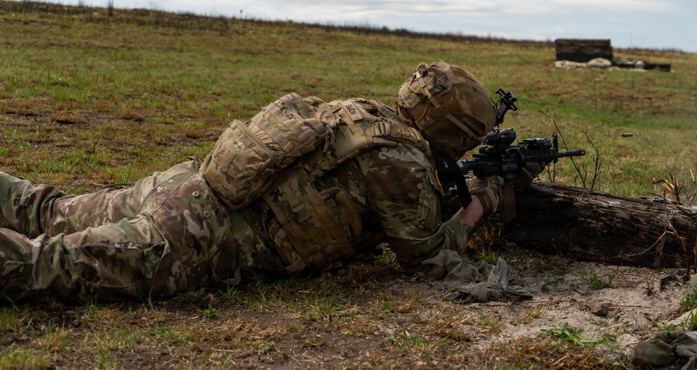 2-112th Infantry Soldiers train at Fort Indiantown Gap