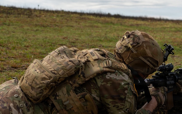 2-112th Infantry Soldiers train at Fort Indiantown Gap