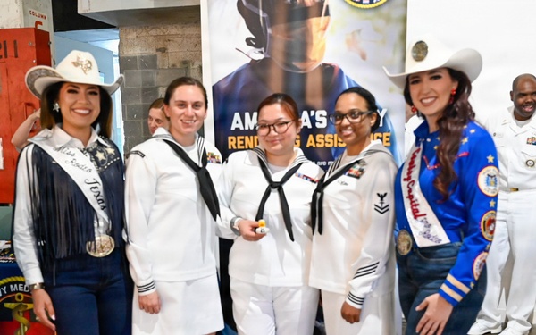 Fleet Week Houston: Navy Medicine Team at the Post Expo