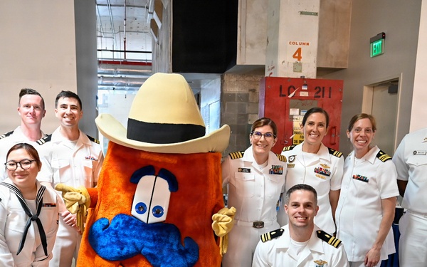 Fleet Week Houston: Navy Medicine Team at the Post Expo