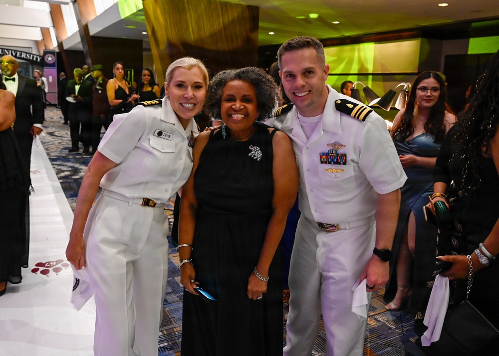 Fleet Week Houston: Navy Medicine engages with Texas Southern University