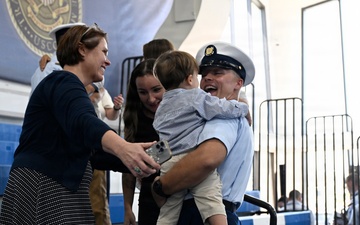 Q-208 Recruit Graduation