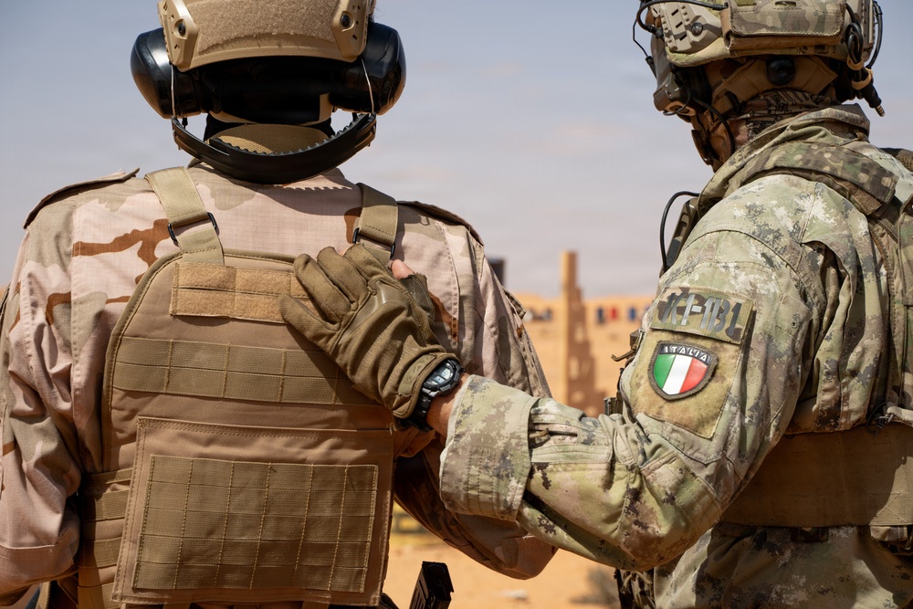 Italian Special Forces conduct live-fire training during Flintlock 2026