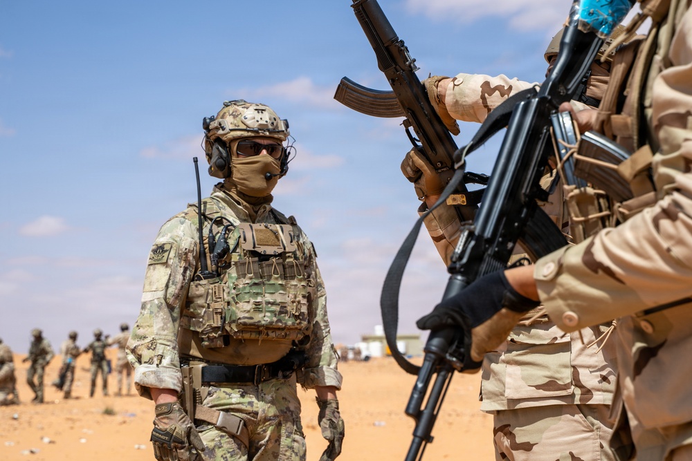 Italian Special Forces conduct live-fire training during Flintlock 2026