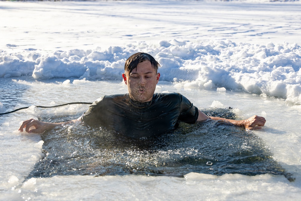 CBIRF Marines and Sailors with Bravo Co. Conduct a Polar Plunge