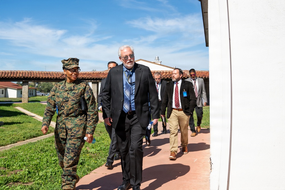Marine Corps Col. Wynndee M. Young Visits NSWC Corona