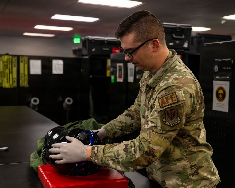 388 OSS on the Job Photos