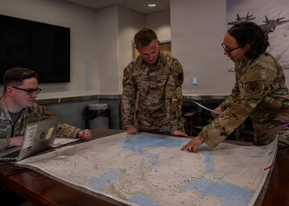 388 OSS on the Job Photos