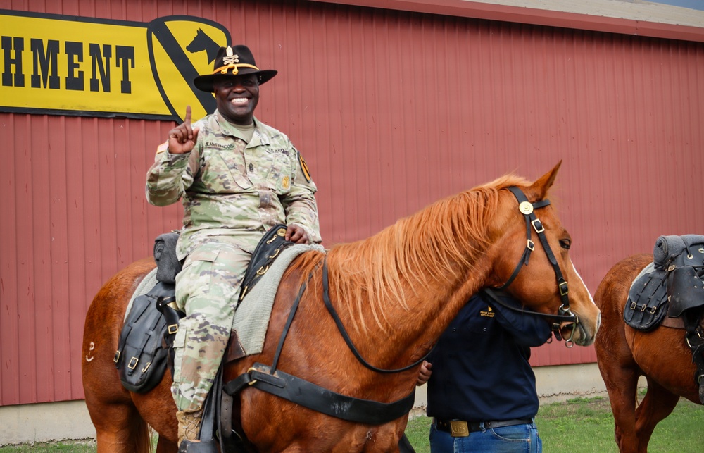 1st Cavalry Division leads a staff ride at the Horse Cavalry Detachment