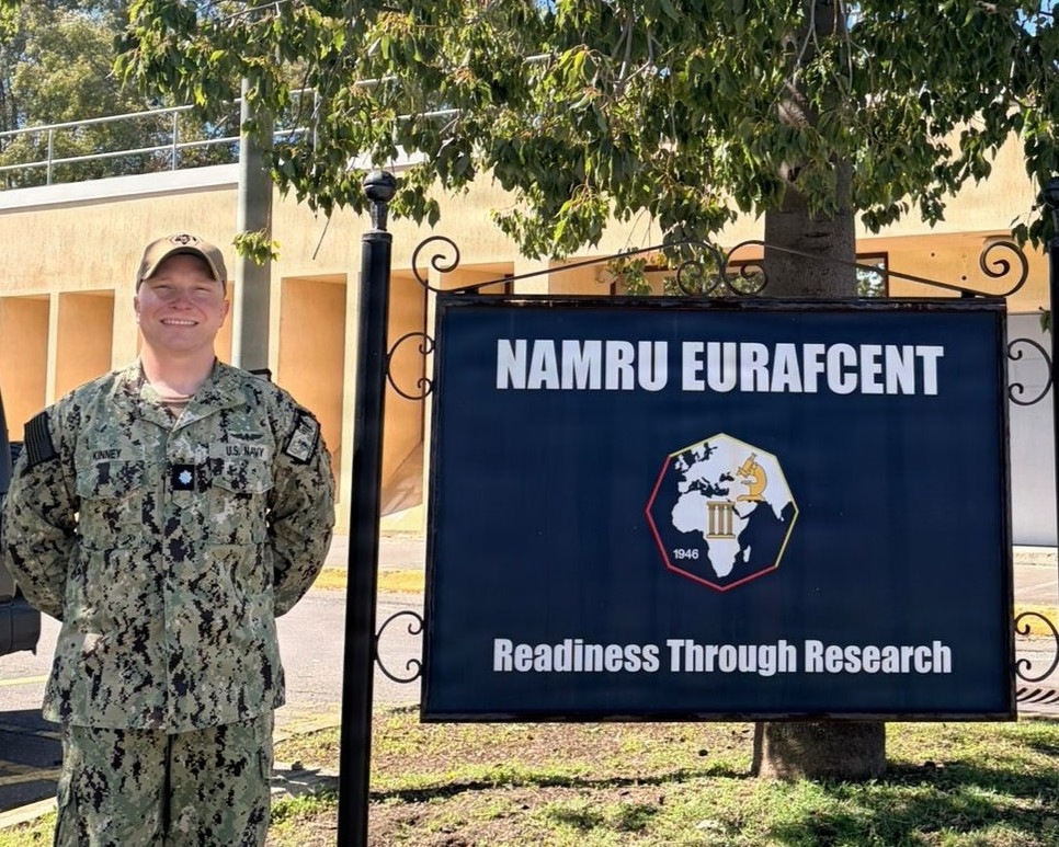 NAMRU EURAFCENT Executive Officer Oversees Research into Operational Health Threats