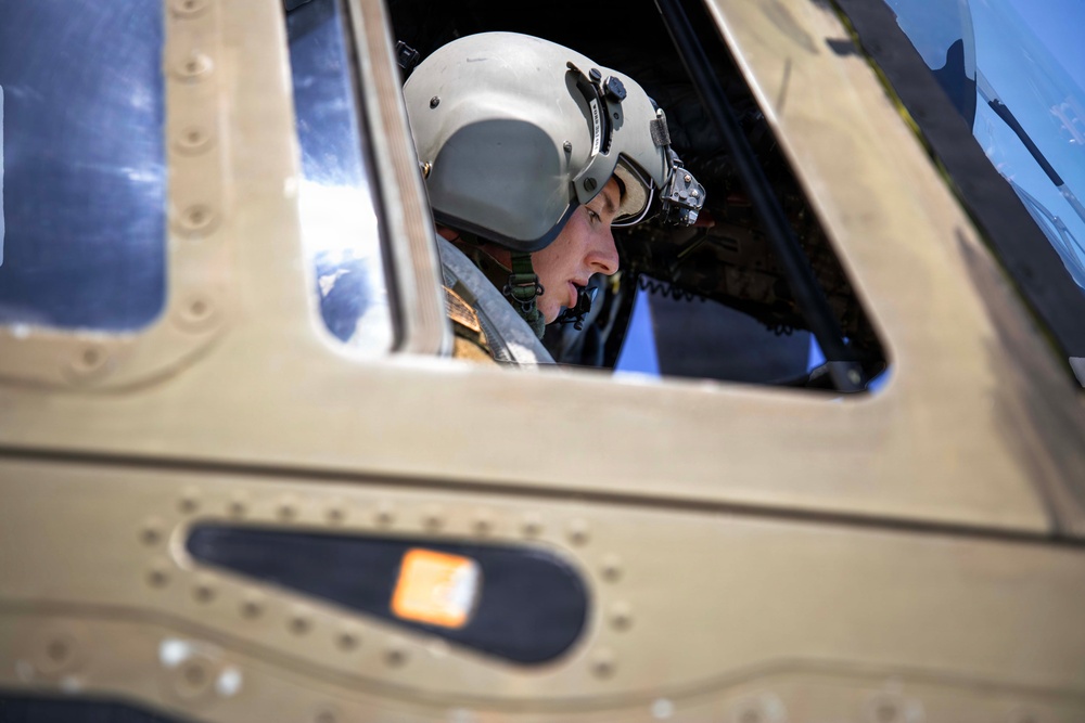 Joint Helo Operations Strengthen Marine-Army Integration
