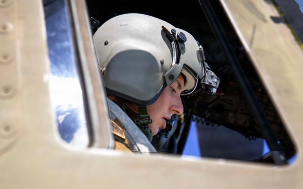 Joint Helo Operations Strengthen Marine-Army Integration