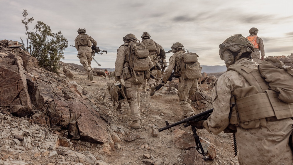 SLTE 2-26: 1st Battalion, 2nd Marine Regiment machine gunners support platoon attacks