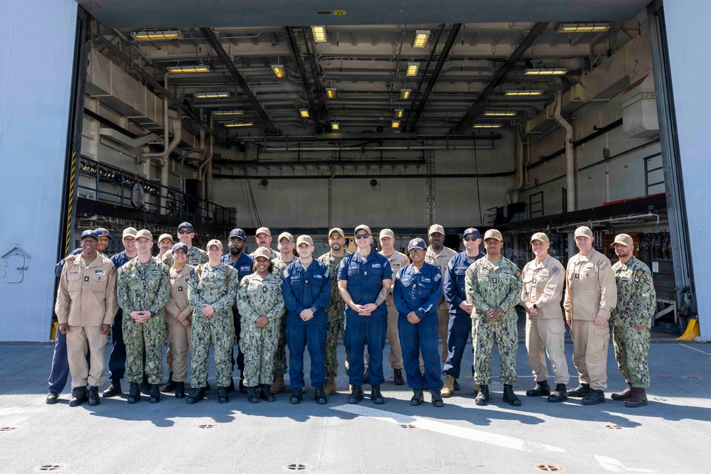 CNSL SAILORS OF THE YEAR TOUR USS ARLINGTON