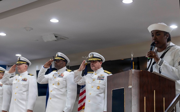 USS Cole (DDG 67) Change of Command