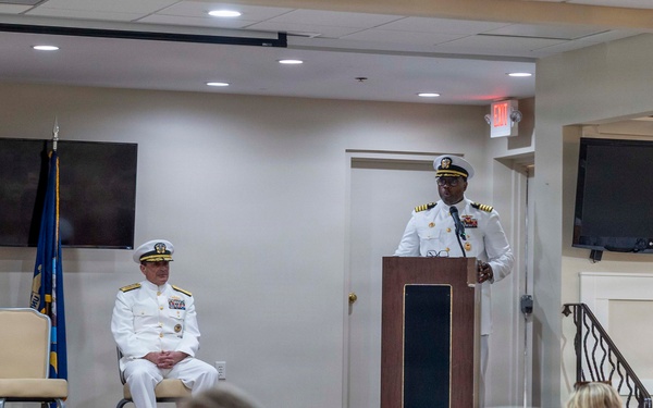 USS Cole (DDG 67) Change of Command