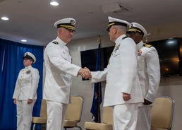 USS Cole (DDG 67) Change of Command