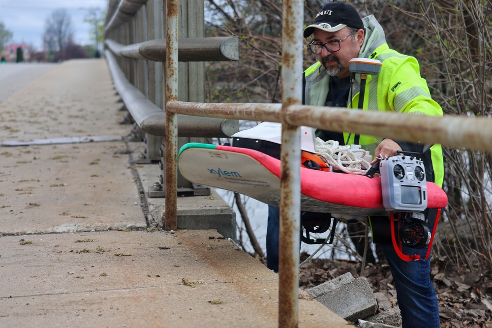 Chicago District measures flows in the Menasha channel following severe weather events