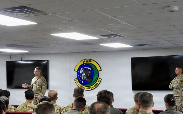 AFSOC Commander, Command Chief visit 58th SOW
