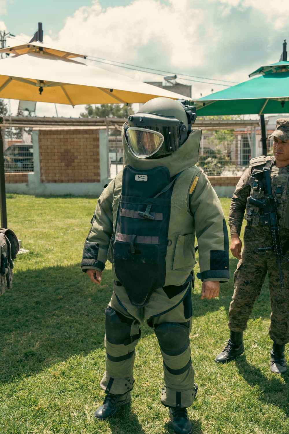 US, Tunisian forces team up for EOD training during African Lion 2026