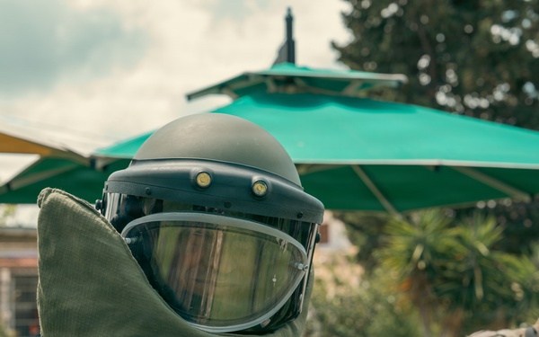 US, Tunisian forces team up for EOD training during African Lion 2026