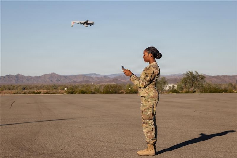 1st Armored Division support vital to Concept Focused Warfighting Experiment