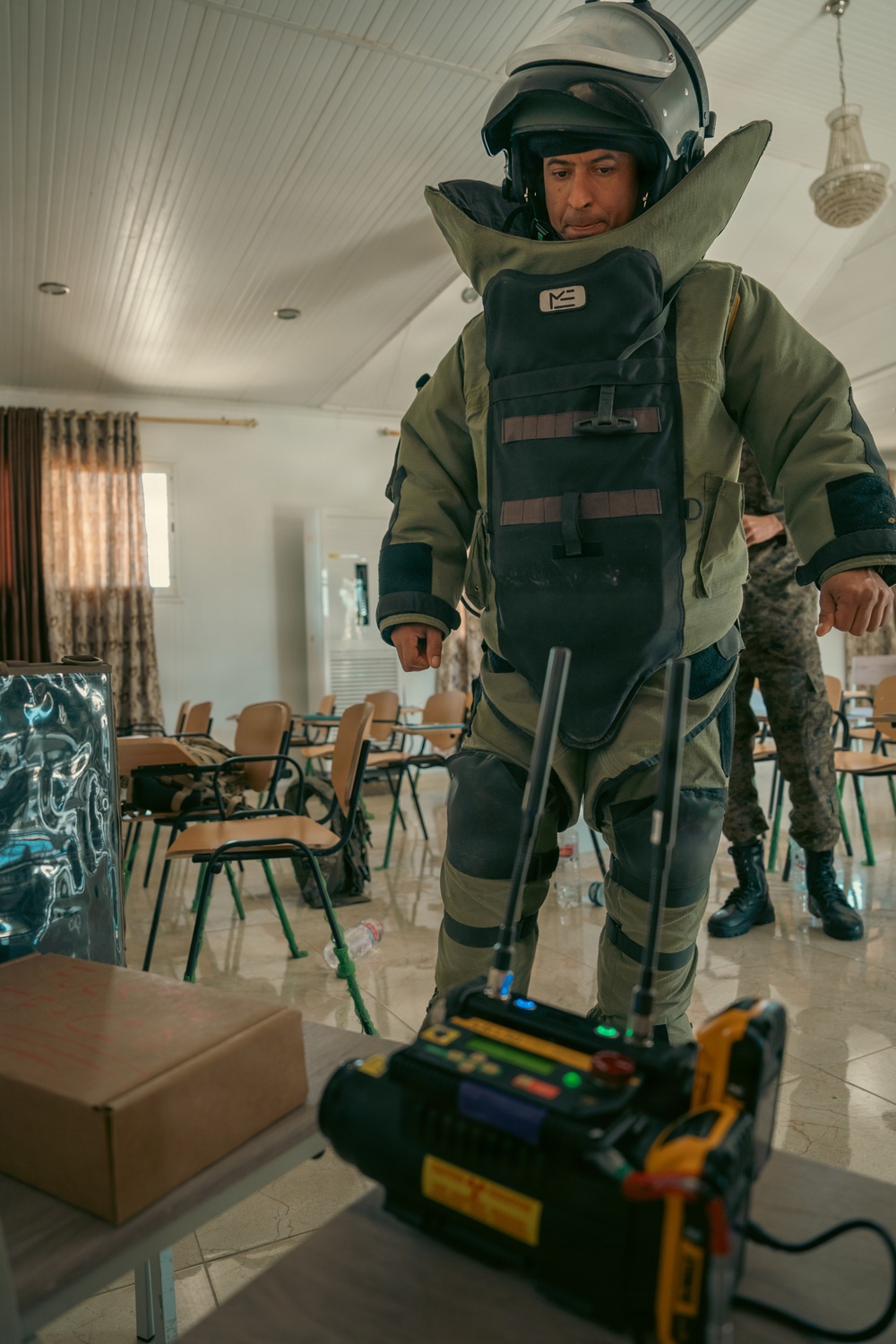 US, Tunisian forces team up for EOD training during African Lion 2026