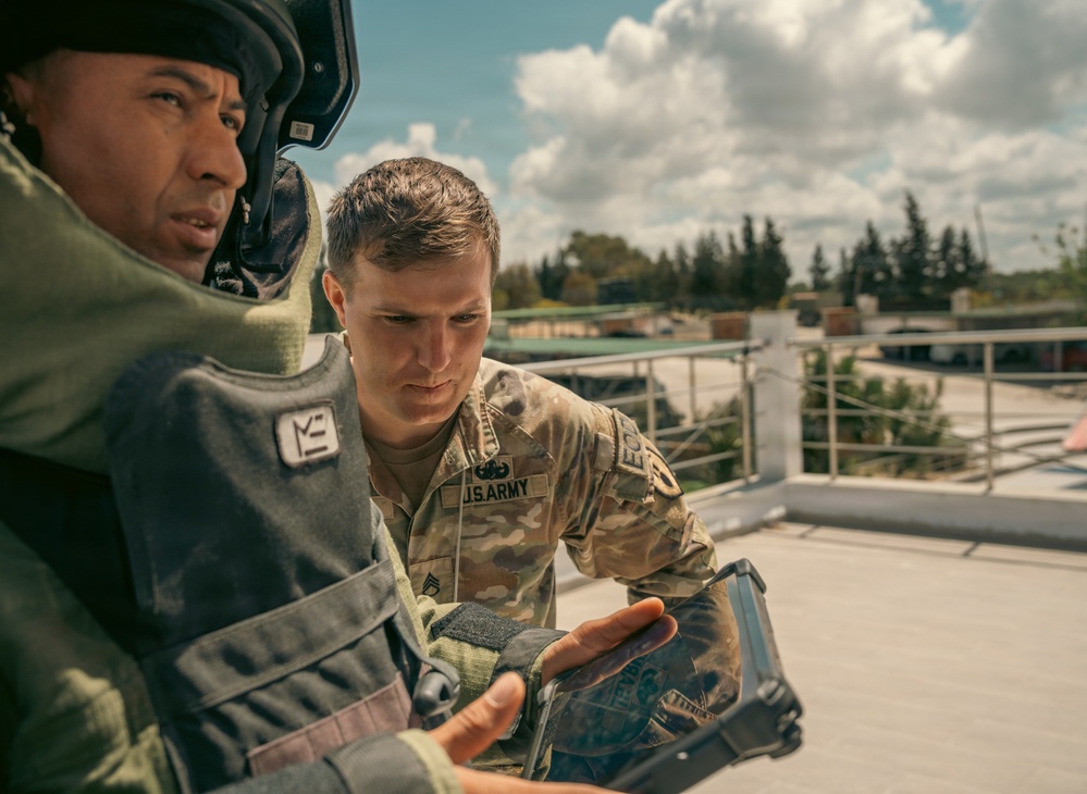 US, Tunisian forces team up for EOD training during African Lion 2026