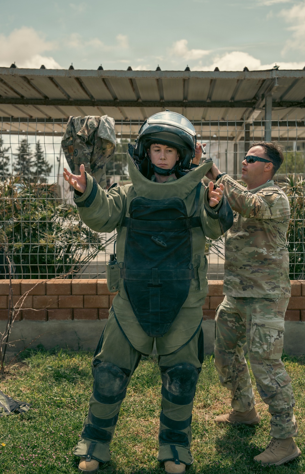 US, Tunisian forces team up for EOD training during African Lion 2026