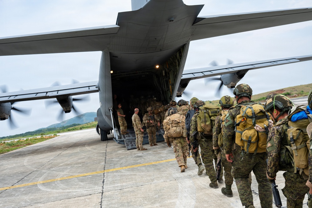 Balikatan 2026: 317th AW airlifts U.S., Philippine military from Itbayat, Philippines