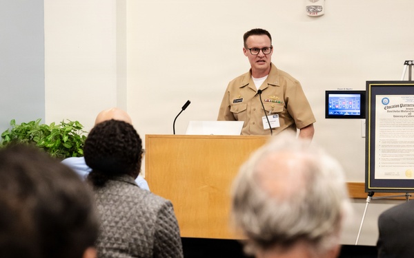 NSWC Corona signs Education Partnership Agreement with University of California San Diego