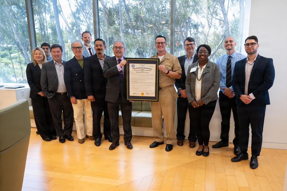 NSWC Corona signs Education Partnership Agreement with University of California San Diego