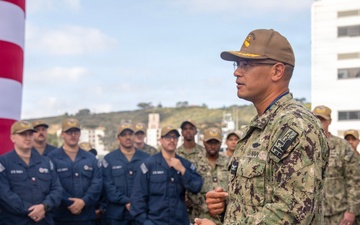 ARCO Awarded COMSUBPAC Battle “E”