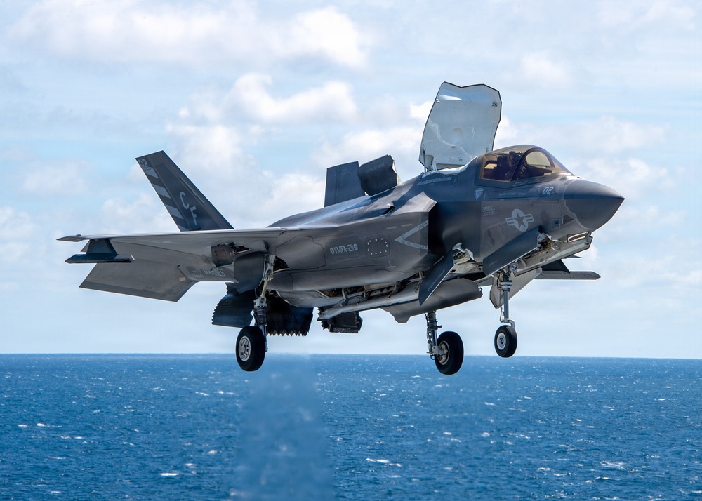 USS Essex Conducts F-35B Flight Deck Operations