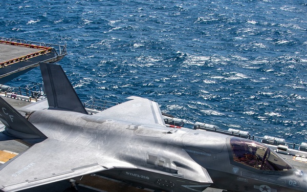 USS Essex Conducts F-35B Flight Deck Operations