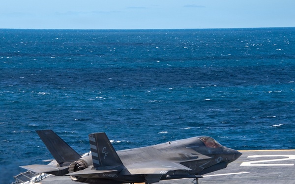 USS Essex Conducts F-35B Flight Deck Operations