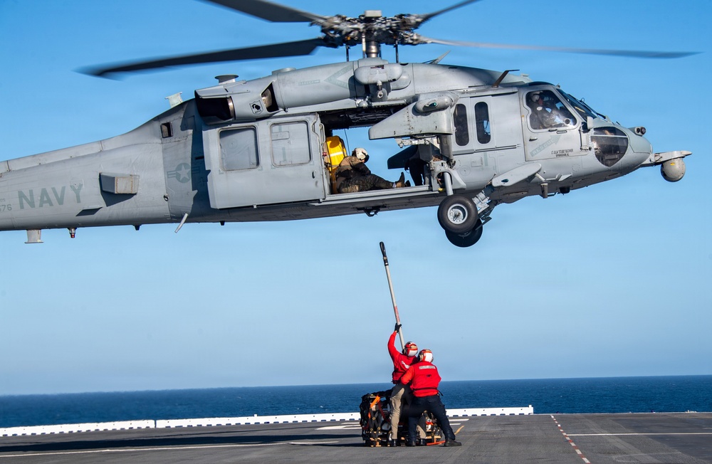 USS Essex Conducts Vertical Replenishment Operations