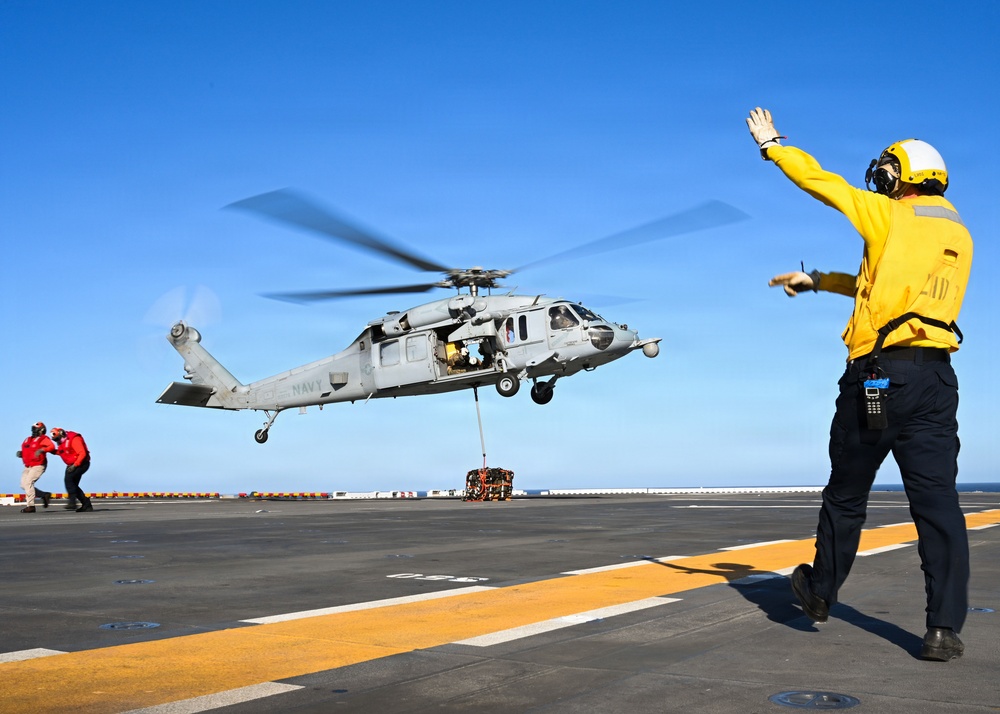 USS Essex Conducts Well Deck Operations