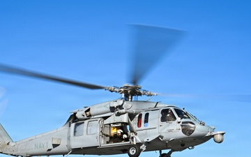 USS Essex Conducts Well Deck Operations