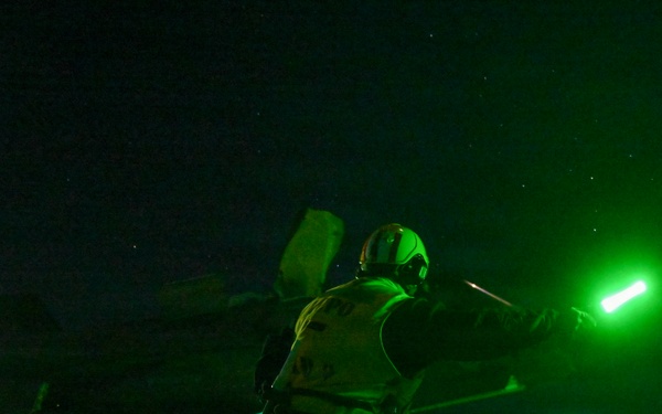 USS Essex Conducts F-35 Operations