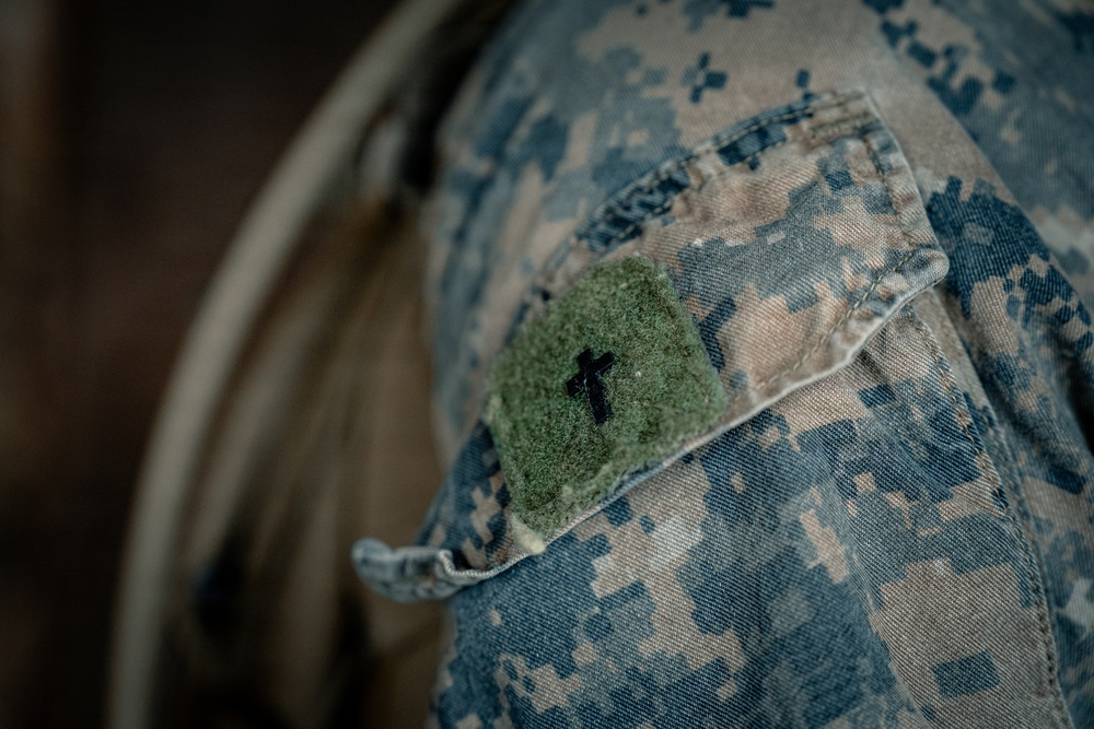 U.S. Navy Chaplain Participates in Force on Force Training