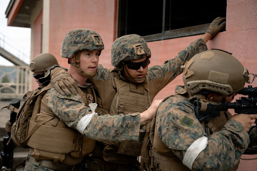 U.S. Navy Chaplain Participates in Force on Force Training